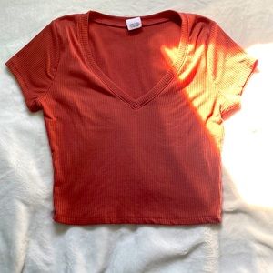 cropped t-shirt
